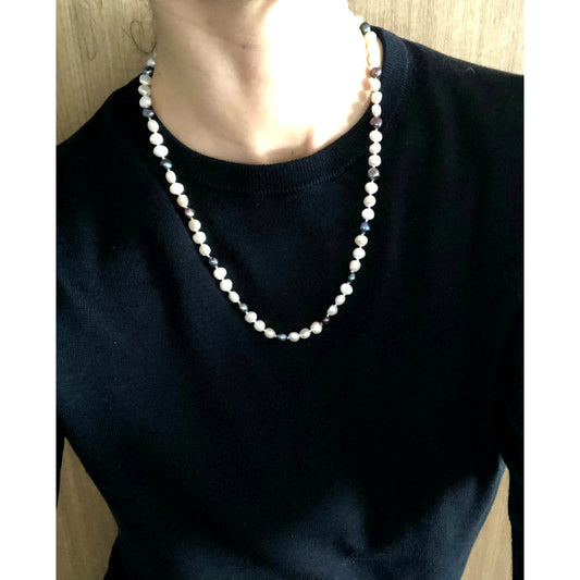 Polka dot (Black) Freshwater Pearl Necklace